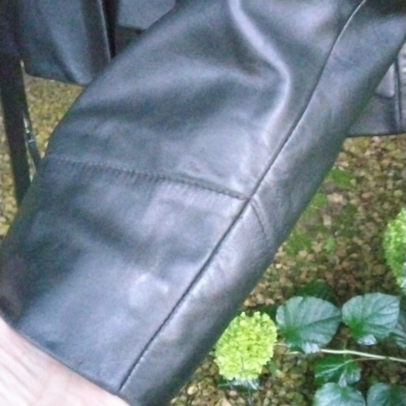 AK Anne Klein Women's Leather design details. Blazor/Jacket size 14 - Picture 7 of 15